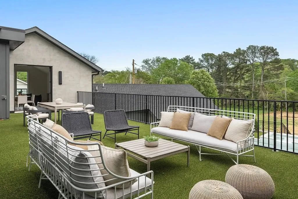 residential turf installation